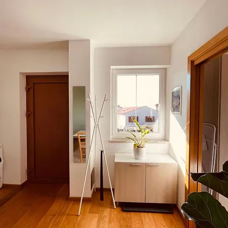 Apartment Santomas Smarje (Koper)