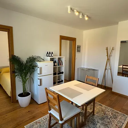 Santomas Apartment Smarje (Koper)
