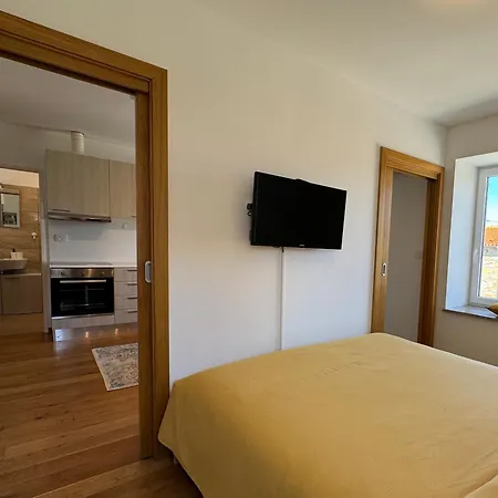 Apartment Santomas *