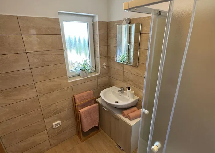 Santomas Διαμέρισμα *